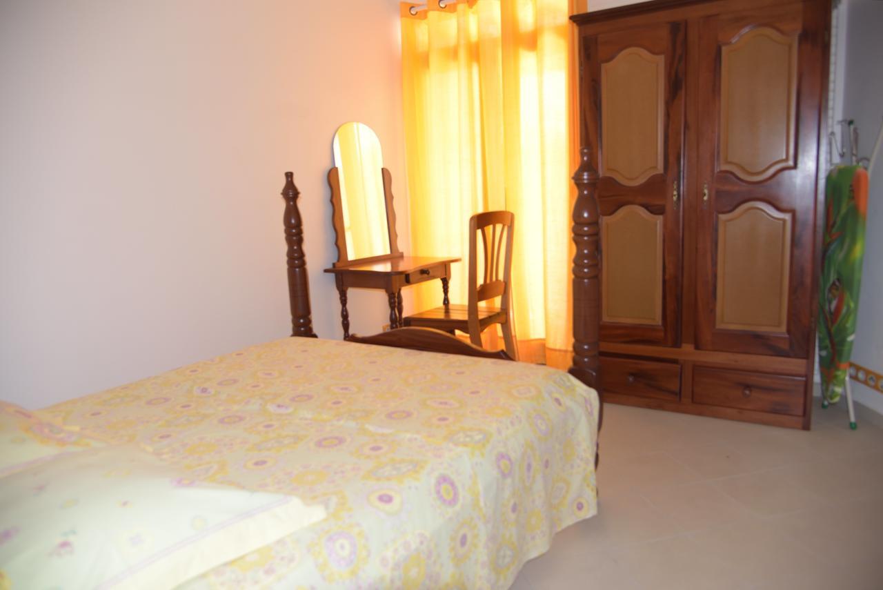Maison Duplex "Josue" Vue Sur Marina Grand-Bourg  外观 照片